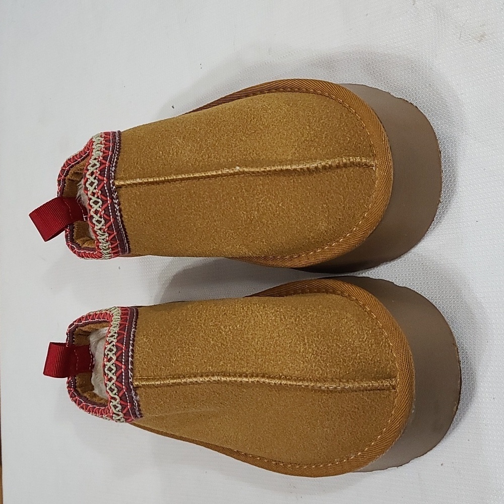 French Connection Womens Chunky Slippers Indoor/Outdoor Faux Fur Sz 7/8 EUC - Picture 4 of 11